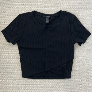 Black crossed crop top